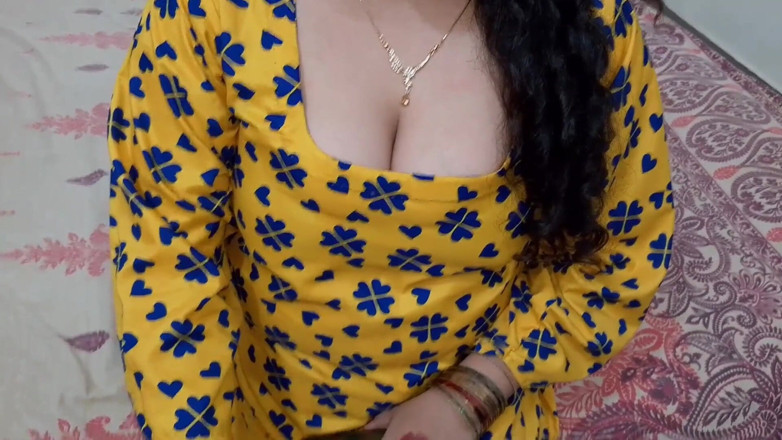 QueenbeautyQB: La bella moglie indiana ha tradito il marito e si è...
