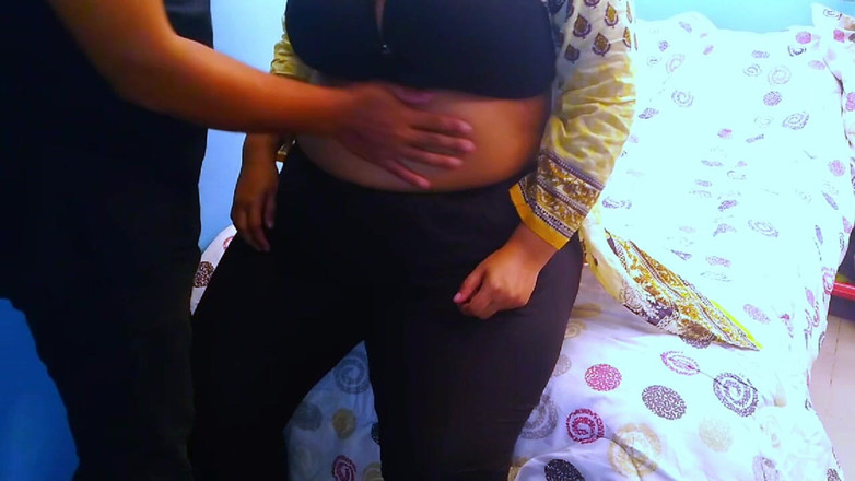 Aria Mia: Ägyptische sexy frisch verheiratete ehefrau vom freund des ehemanns gefickt,...