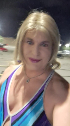 Waiting in a Parking Lot for Daddy, Playing the Parking Lot Game Again! thumbnail