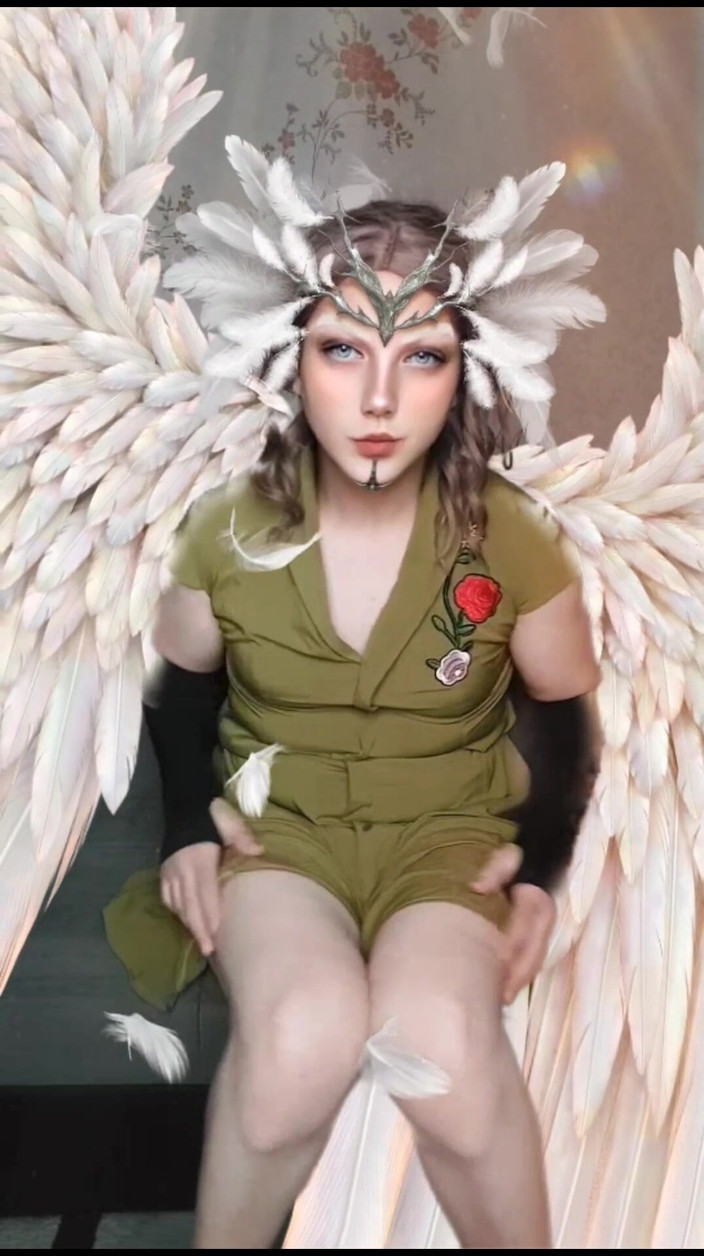 Kitty_Cross: Himmelsk hottie: smidiga, sexiga och angelic femboy vibes