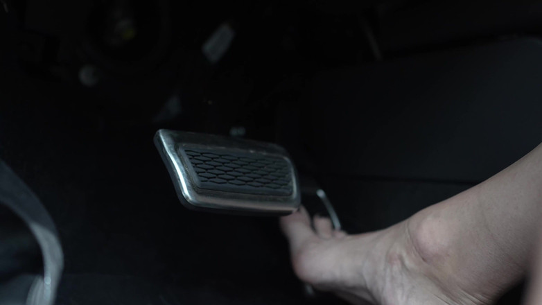 Hidi Heaventoosh: Yalınayak pedal pompalama