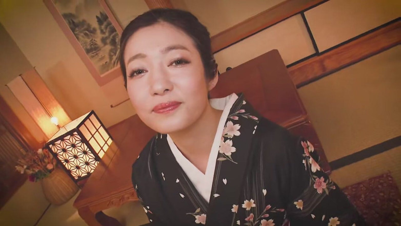 Eros721 official: Mature Woman in Black Yukata Has Sex with Man at...
