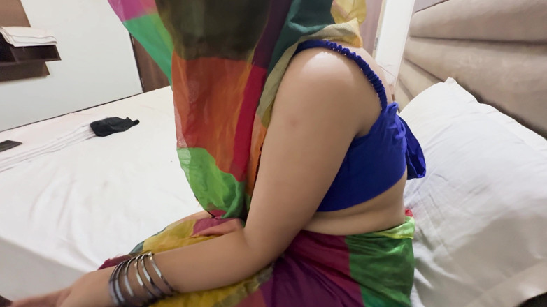 wildDesipair: Badi Gand Wali Bhabhi Ka Hua Mms Lek