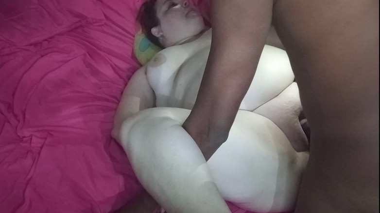 Cuckold Couple Swing: Isteri panas berkahwin berkencan dengan kekasihnya dan sama sekali mengabaikan...