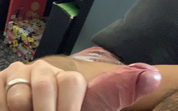 Acer2212: चैटिंग और डैडी को कच्छा दिखाना