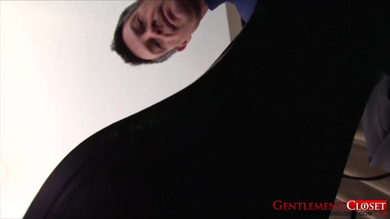Gentlemen's Closet: An Ominous Crush 02