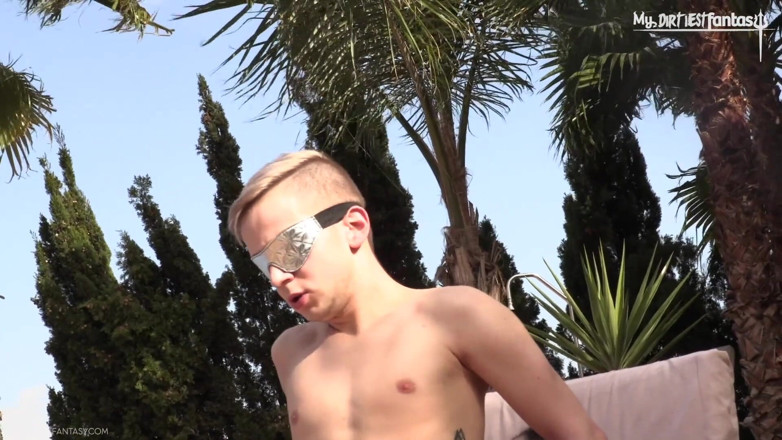 My Dirtiest Fantasy: Taylor Blaze baise en plein air sur la piscine avec...