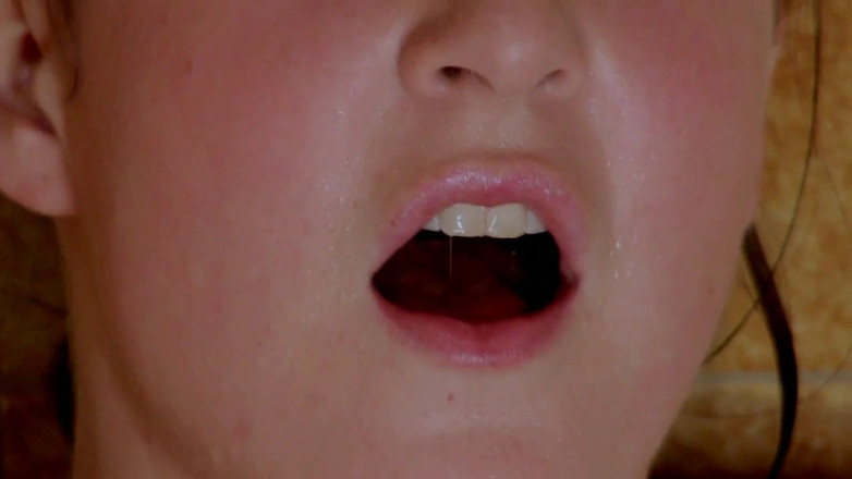 Lesbians and Masturbation: Ekstasy melancap mandi dengan mainan pepek berdenyut