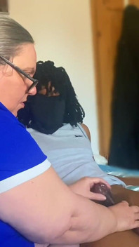 Meilleur Massage Huileux Avec Grosse Bite Noire Pour Une Énorme Dose De Sperme Dégoulinante