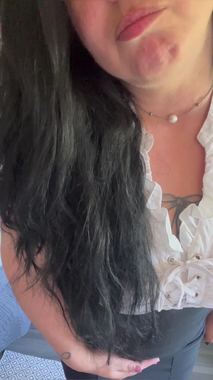 Maitresse Clara: Понюхай мої стрінги