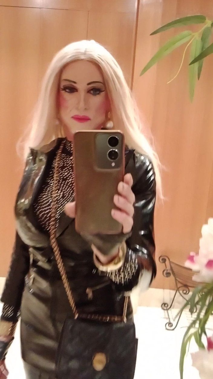 Tatiana Zorrita: Vinil 2