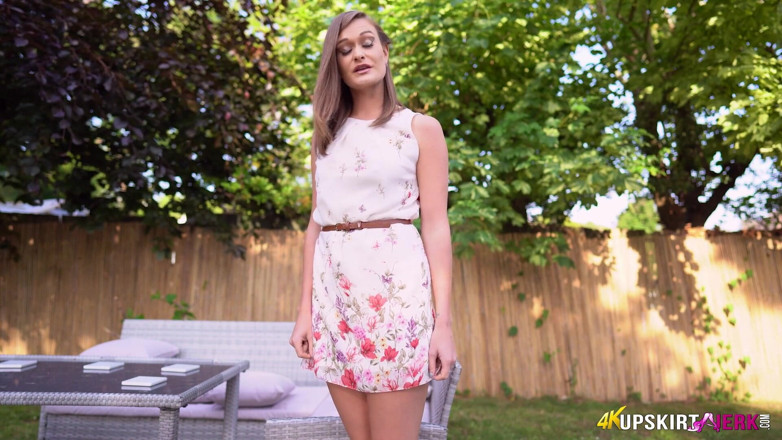 SkirtJerk: Honour May - Give It a Good Squeeze