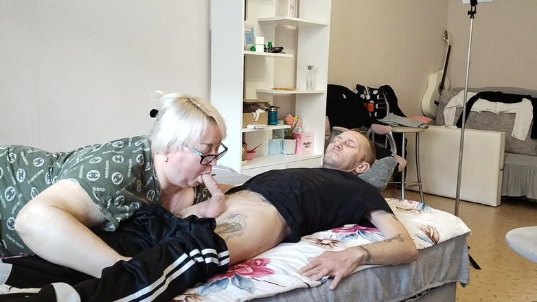 Zona901: Kız arkadaş her damla dölünü emiyor