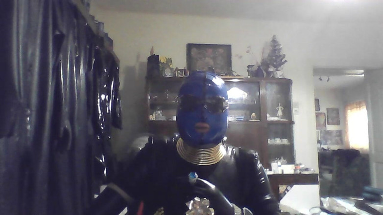 Latexsmoker: 라텍스 흡연 2