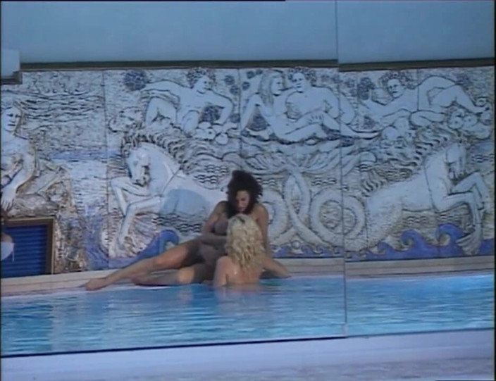 Lesbian Illusion: Sexy lesbians love in the swimming pool