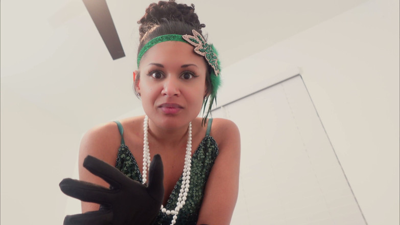 Kink in Time: Calissa 1920s Giantess