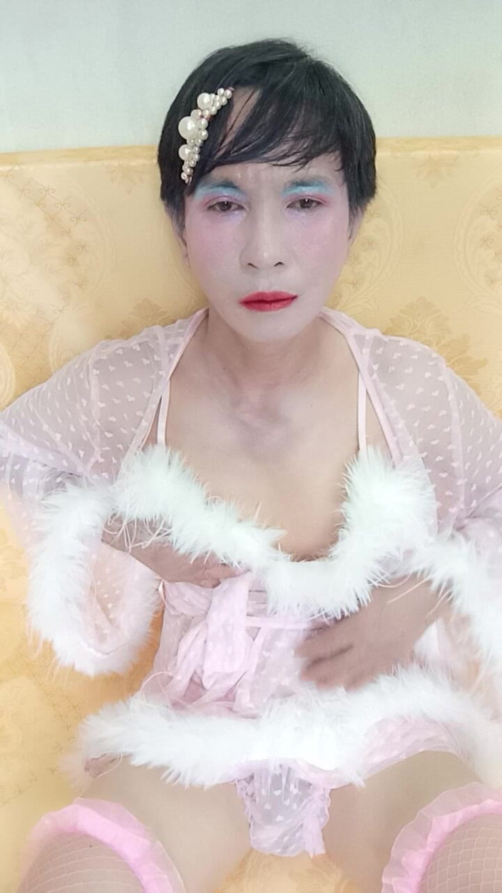 nguyen dang thien tri: Oanh Le -berpakaian sebagai Puteri Lucah Seksi - Swafoto Pancutan Mani Dan...