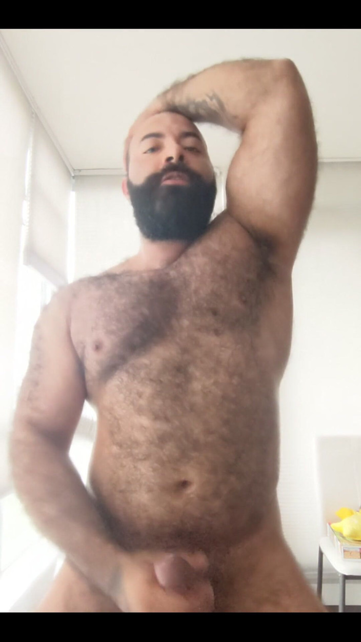 Lobo: He aquí una pequeña acción de flex y paja para...