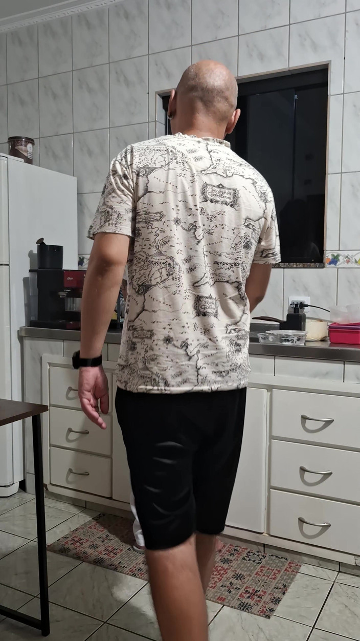 Victor SweetCoupleStories: แม่บ้านโดนเย็ดตูดในห้องครัวขณะล้างจาน
