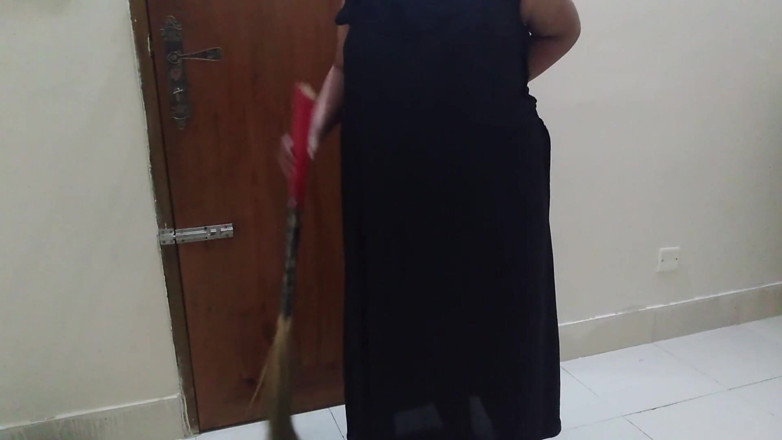 Aria Mia: 모티 간드 발리 무슬림 나쿠르니 코 자바르다스트 추다이 힌두교 말킨 코 베타