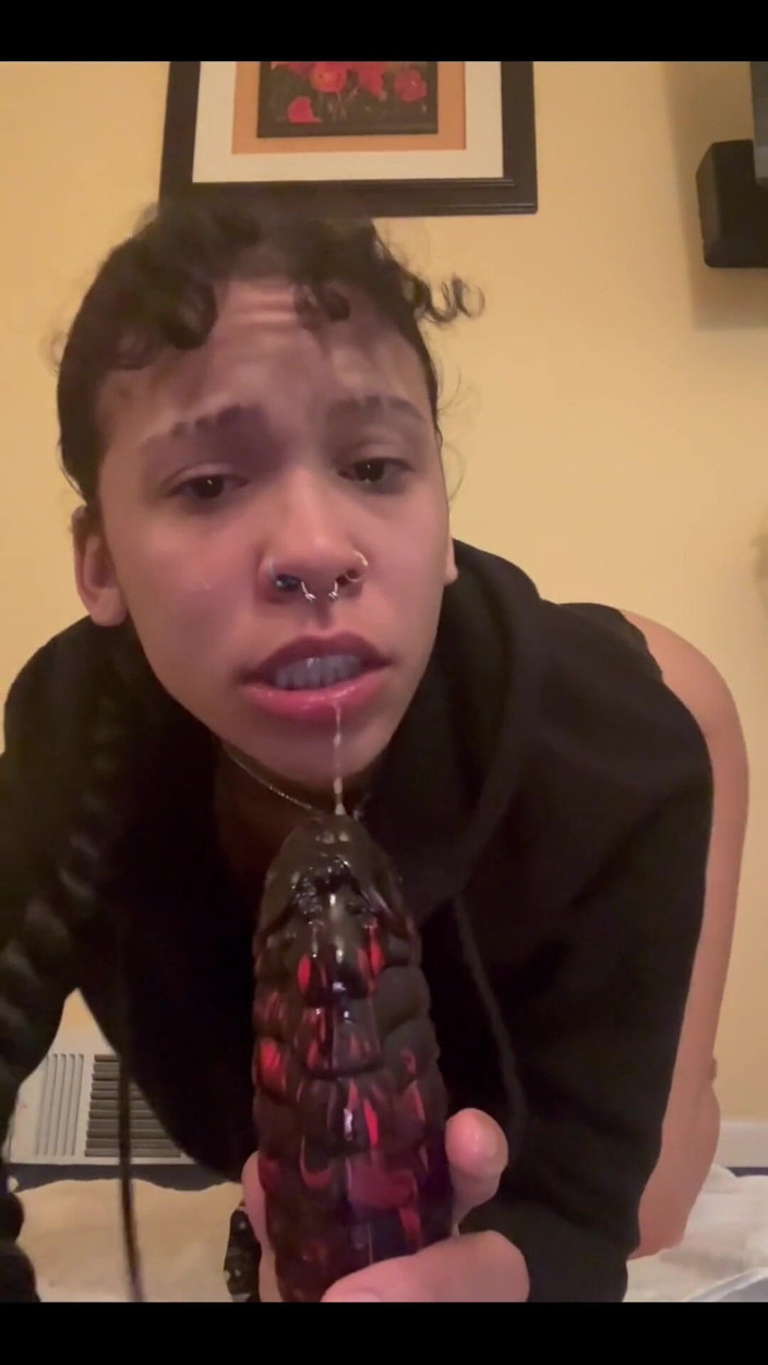 theunholychi: Deepthroat