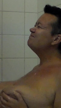 John Is Pissing on Jen in the Shower