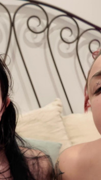 4K menina menina natrils nariz escolhendo fetiche lábios vermelhos closeups