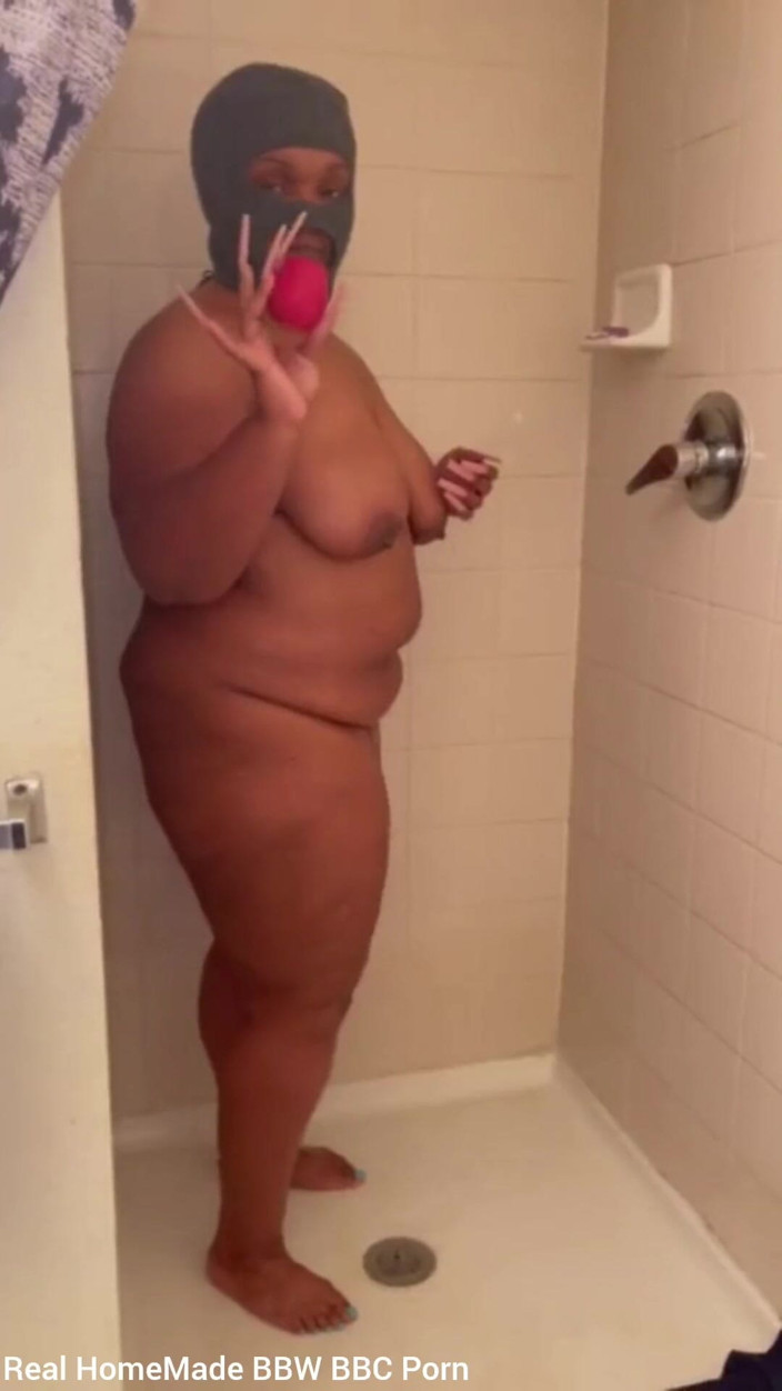 Super sexy ebony cuties: Mijn clitoris stimuleren met eivibrator spuitende orgasmes