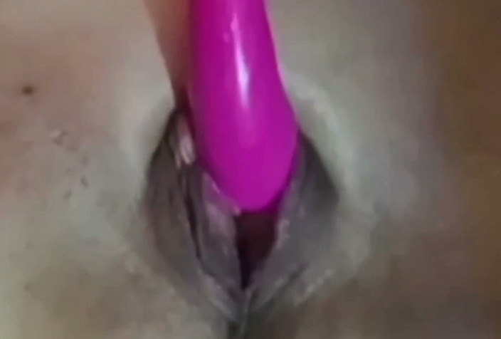 Laura sexywomen: Een enorme hoeveelheid volwassen Spaanse vrouwen met een grote clitoris...