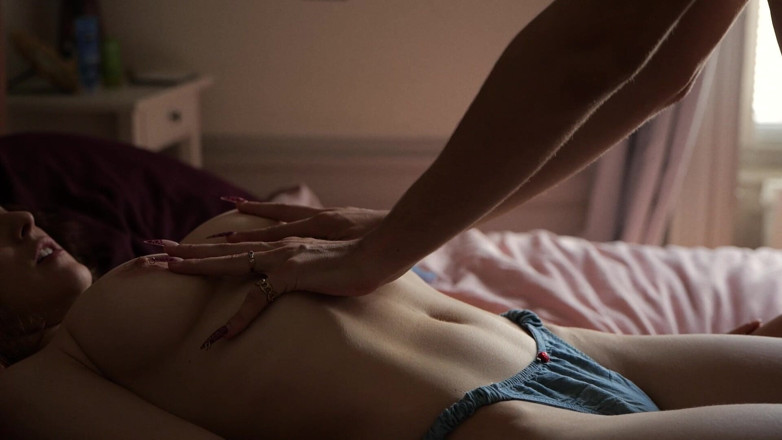 Avril Bloom: Lesben-pegging einen sonntagmorgen ins bett