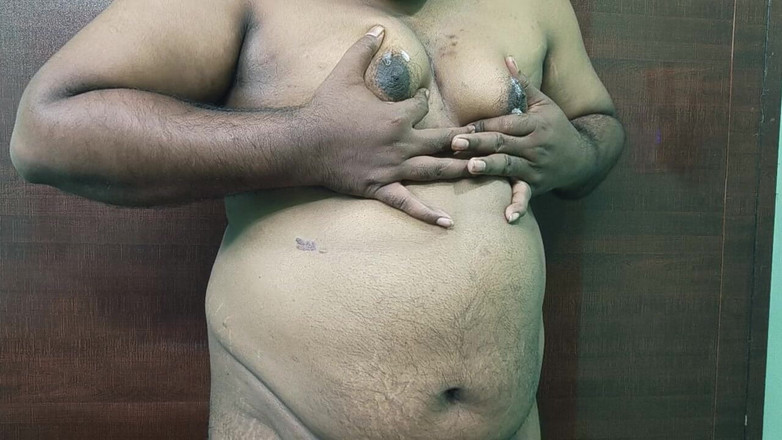 Fapidontmind: Möpse, Weiße Sahne, Massage