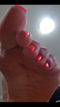 Goddess Kiffa and Mr Pine - Giantess POV