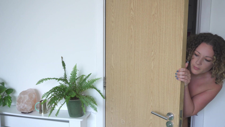 Sasha Curves: 和你好朋友的继母一起上路 第2部分