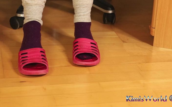 KimisWorld: Dirty Socks &amp; Slipper Tease - Worn Workout Look