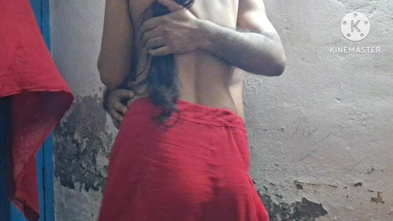 Busty Banuu: Wanita India Dikongkek