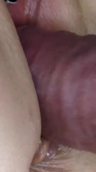 Pornografický detail sexuálního styku mezi mužem a ženou