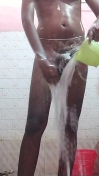 Tamil10inches BBC Sexy Bathing Session