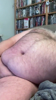 Masturbándome En El Sofá