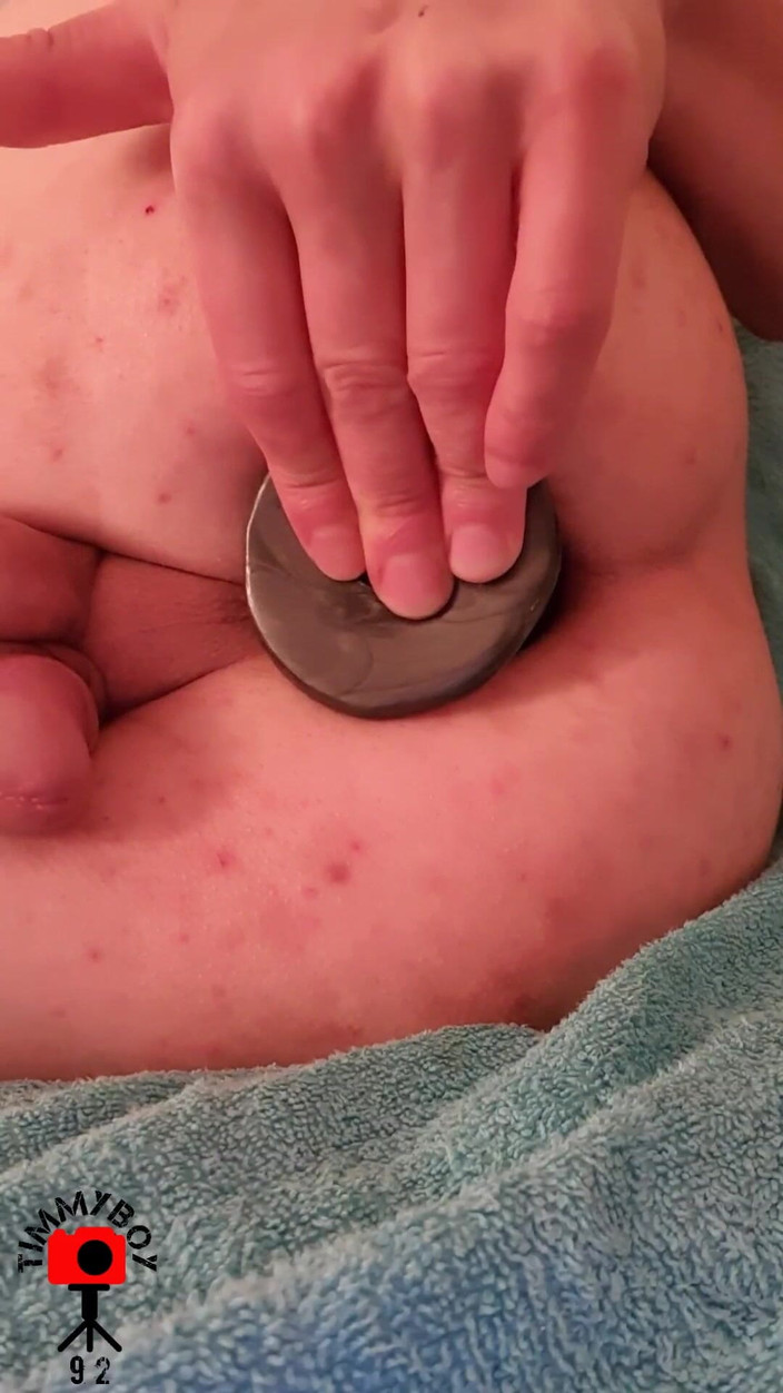 Timmyboy: Timmyboy92 femboy chơi với phích cắm lỗ hậu lớn