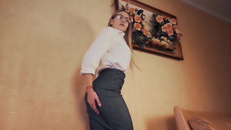 LuxuryMur: Sexy Blonde in Stockings Wants a Cock Instead of Breakfast