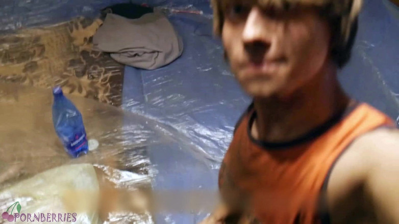 Ethan Alex: Брудна дрочка ногами в шкарпетках