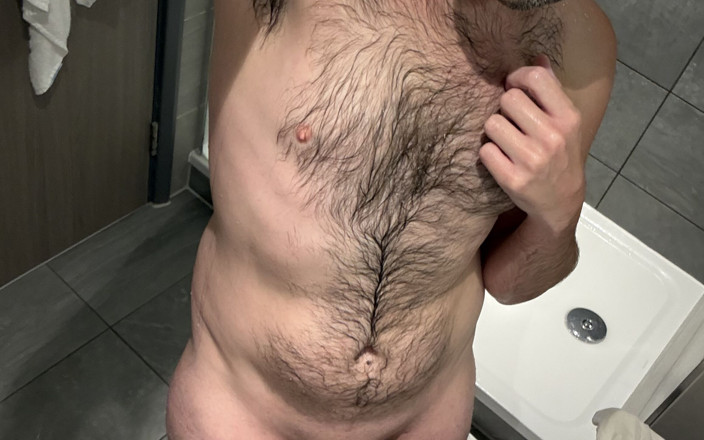 Buggiesmugglr: Caliente Hotel Pajeando