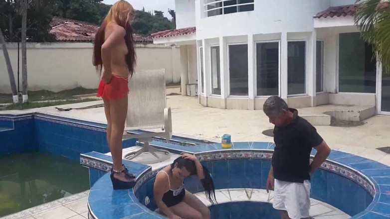 Foot Girls: Permainan sadis puteri Isabella