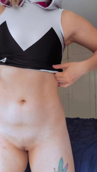 I'm Your Gwen, Ready for Anything!