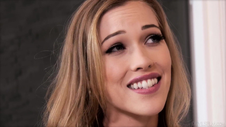 Devils Film: Filem Syaitan - Gadis Comel Charlotte Stokely dan Diana Grace dalam...