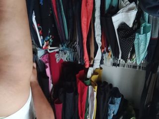 Karmicoxv: La moglie paffuta si filma per suo marito in biancheria...
