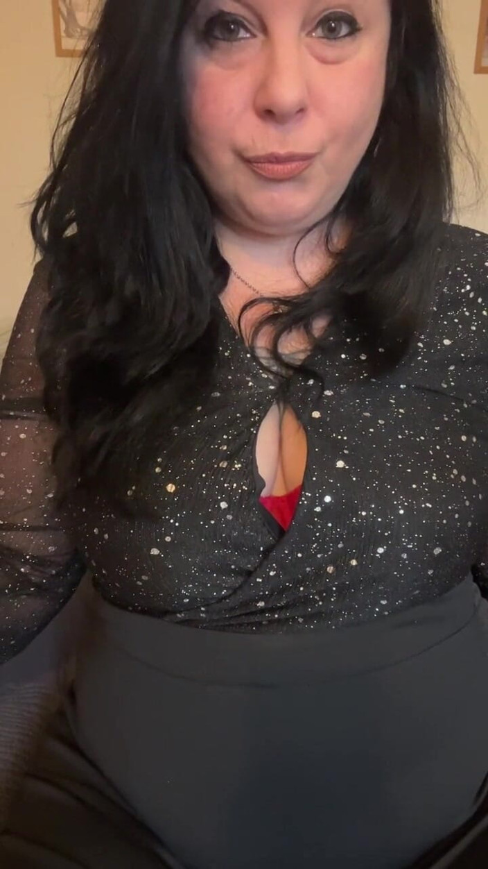 Maitresse Clara: Uwarunkuję cię, byś pozostawał singlem...