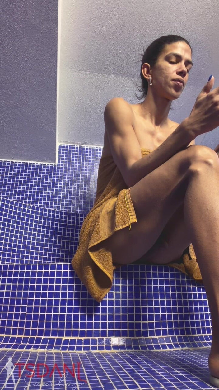 Tsdanisantos1: Kuru küvet ve orada biraz dikkatimi dağıtıyordum.