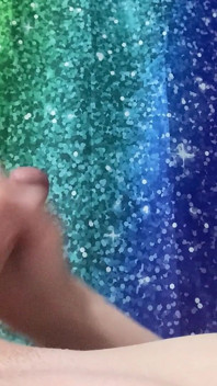Redhead Teen Cums Hard Early in Morning