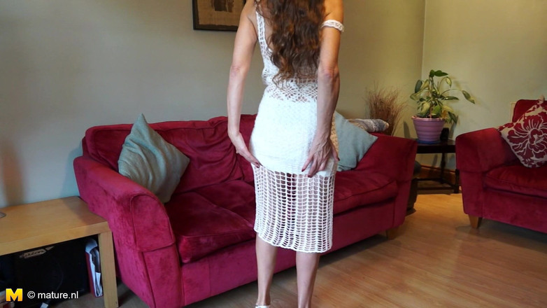 Mature NL: La Donna Matura Magra Josie Posie Ama Sditalinare La Sua...